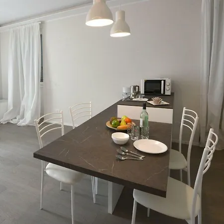 Villa-mezzegra-1 * Mezzegra